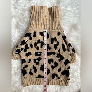 Mark & Graham Leopard Print Knit Sog Sweater
